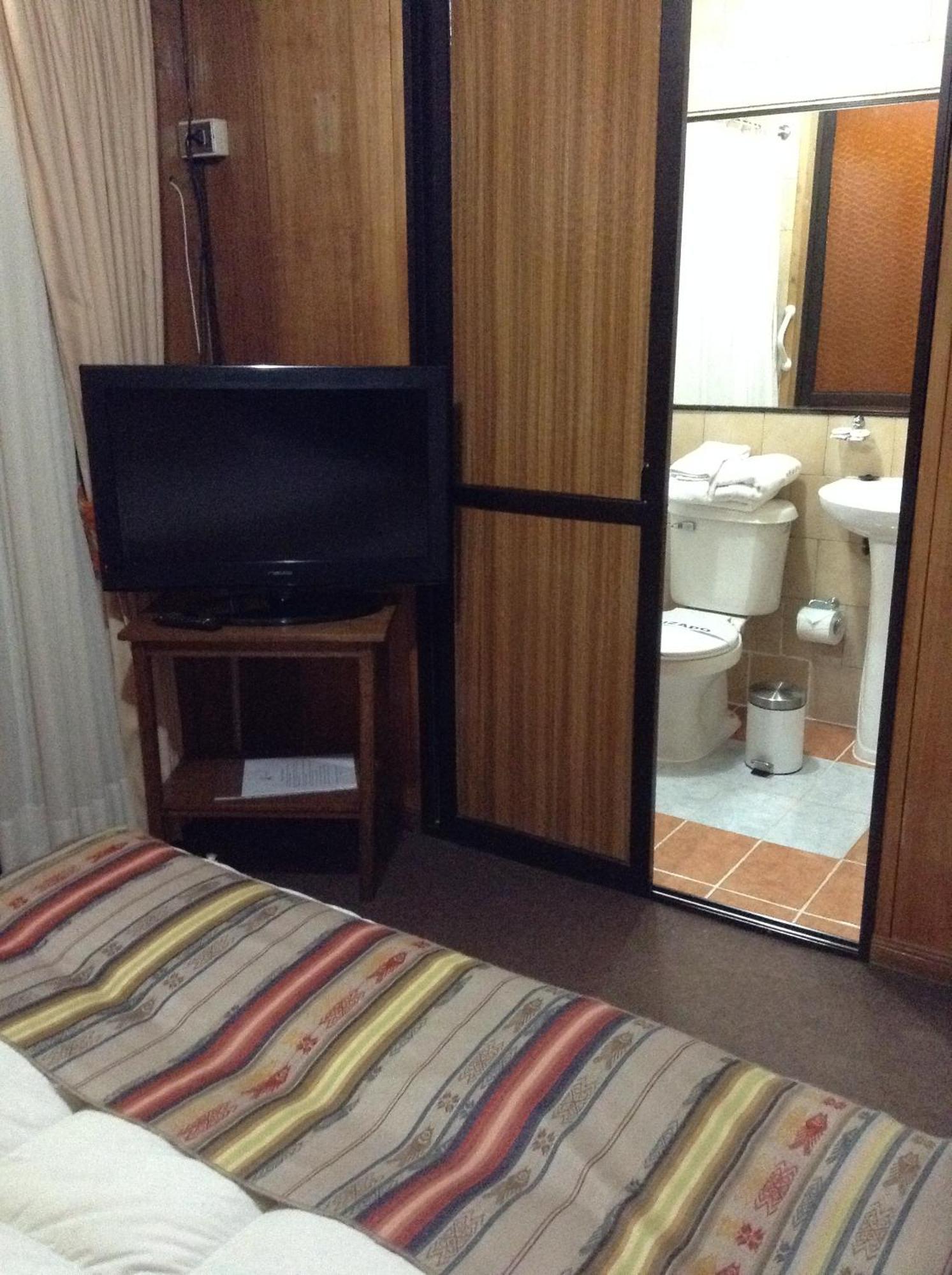 Le Mirage Hotel 3*